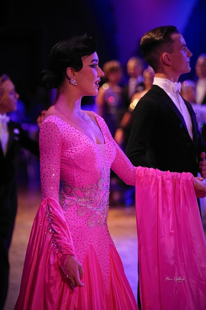 d57b27d0-1e51-4847-9c11-1e4558cfaef1