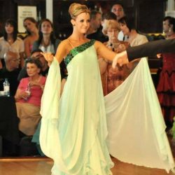 68833524_912183069125659_1660405700611801088_n-2