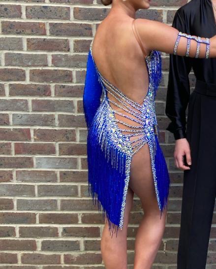 048ecee4-bbf1-4d27-a5f8-ab6d0874c69e