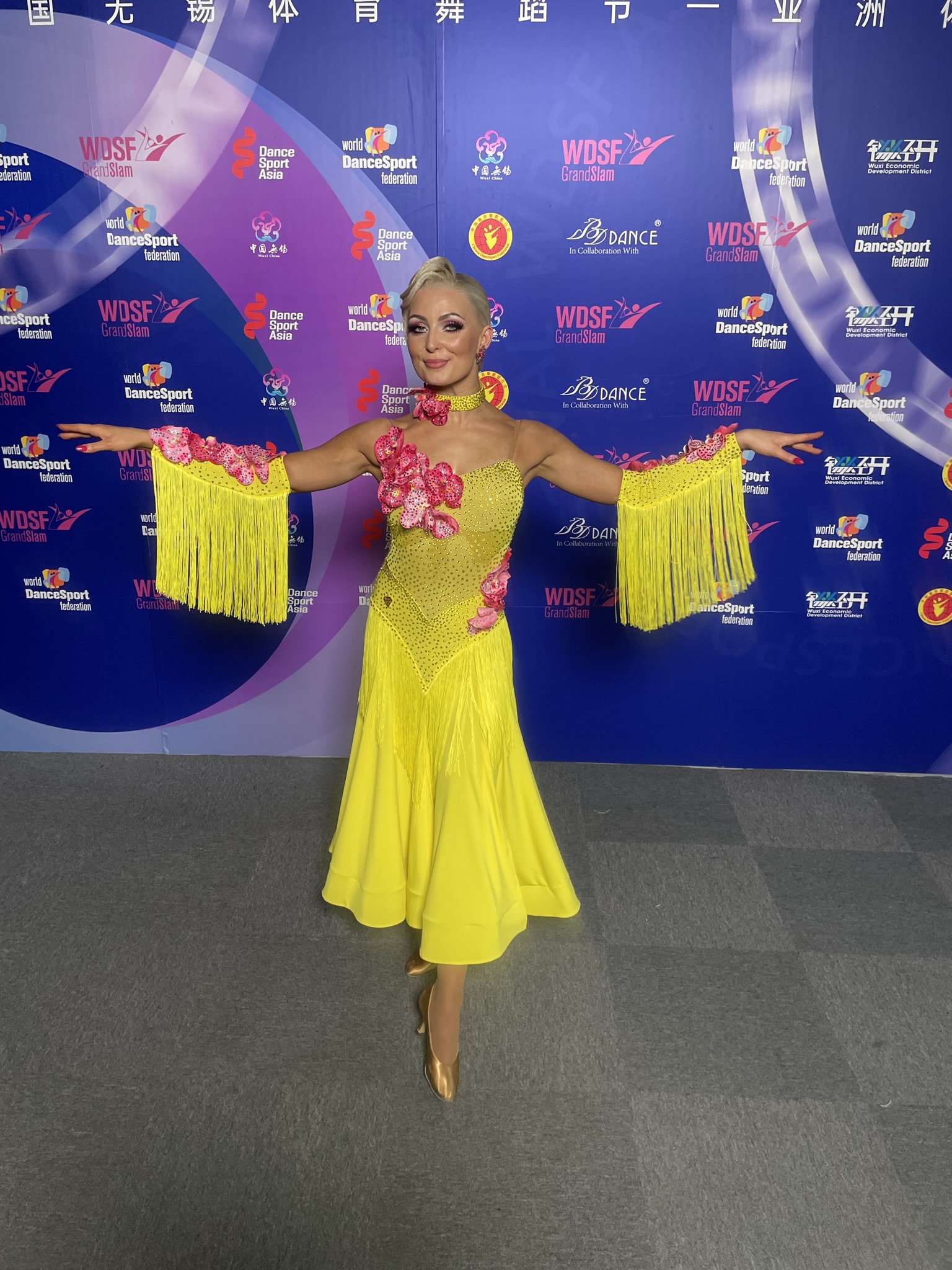 27AF8D3B-5C6C-4AE7-AB47-8094BDF99FA6