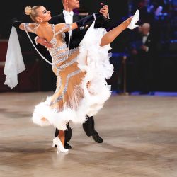 6737FB8D-4DF1-43D2-8EB6-8921DF201D95