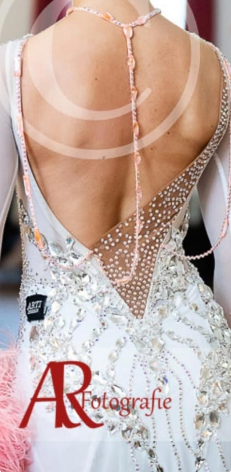 60b013ef-981f-4cc5-b0b7-e3b0c85f0918