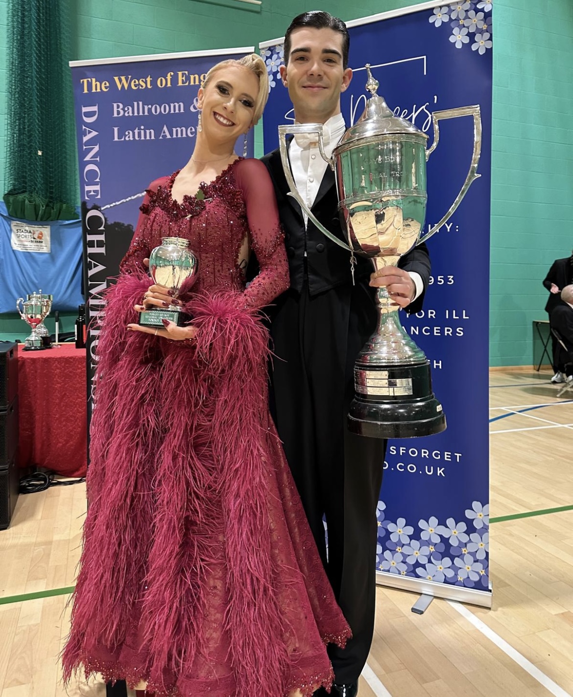 724BBBF4-8A3D-404D-83A9-13FA528D9568