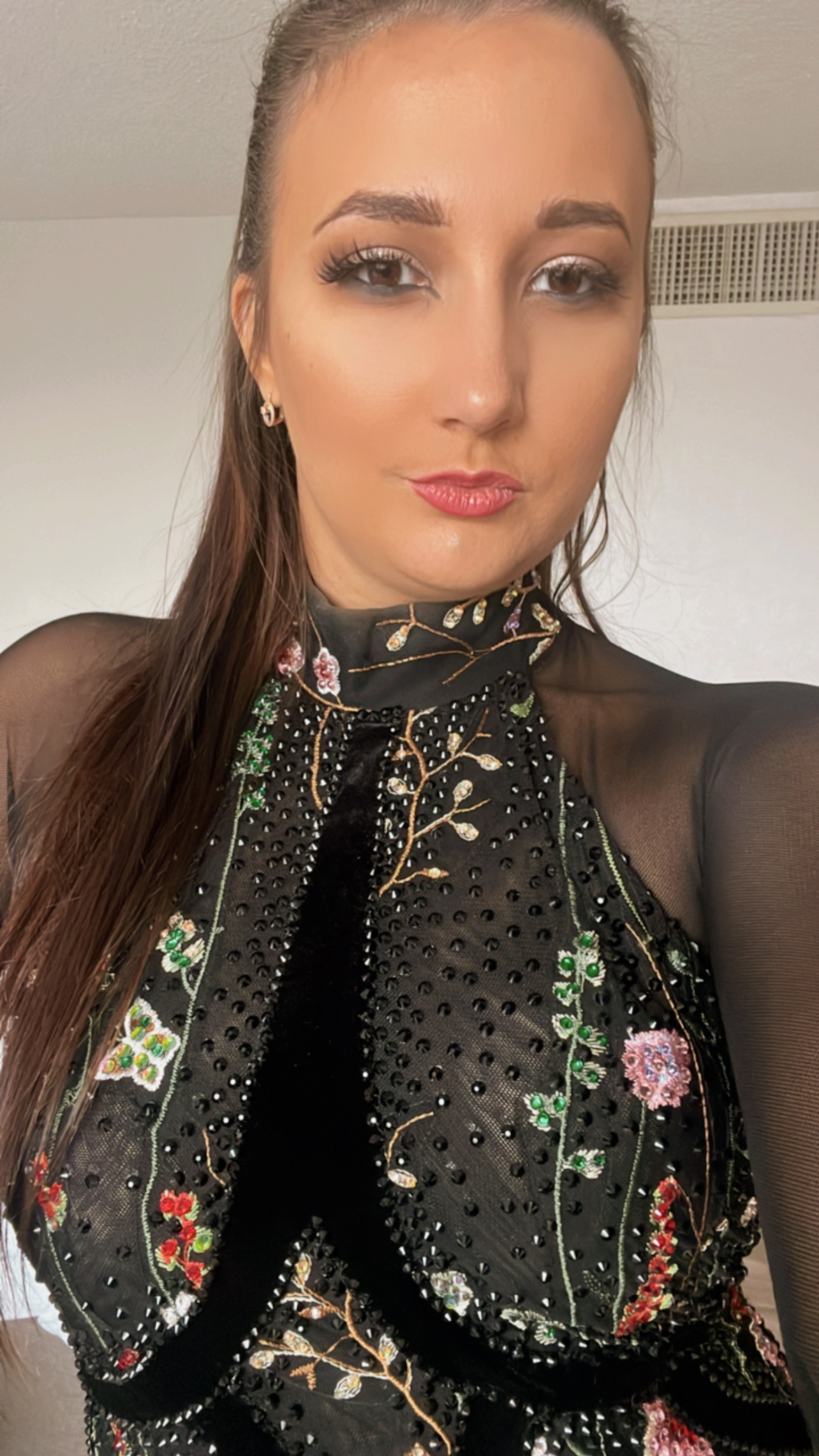 B5BB1ED4-6D8B-486A-844E-1A136E7E250B-1