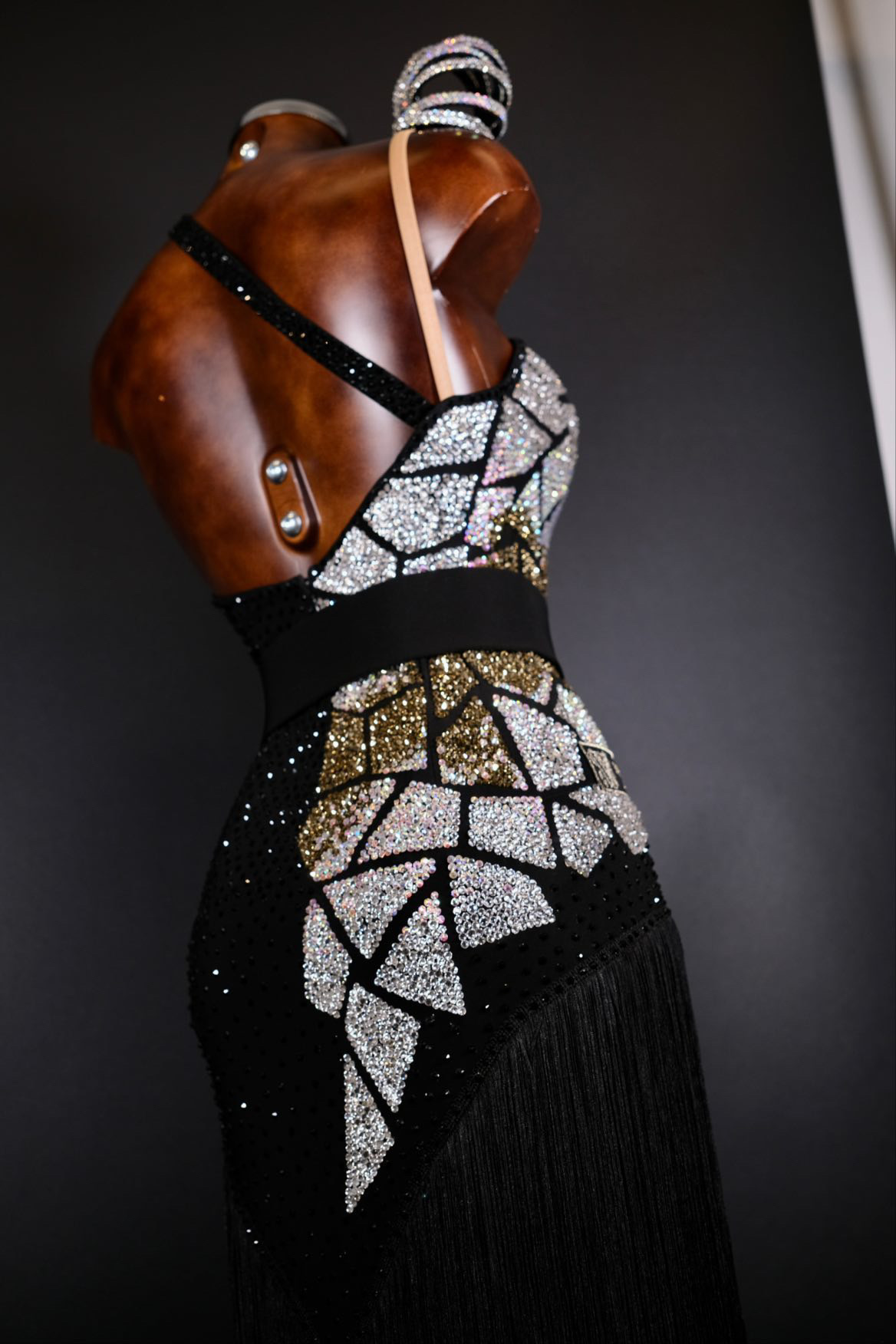 6F4C4E23-34F5-4847-945D-42FB4958FBEF