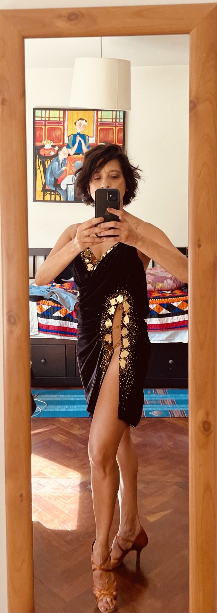 Black-gold-dress-FP1