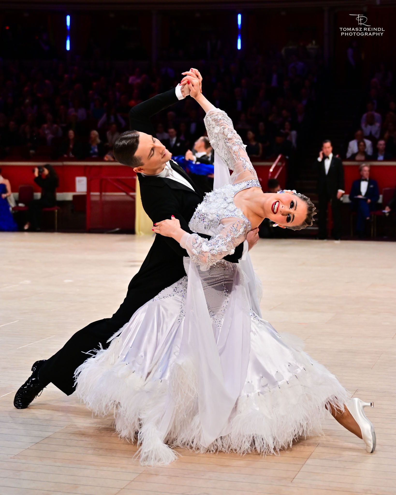 att._hPncXkrnygZxD-okzf0ordgd0bAb8ML13IGkwOzoVM